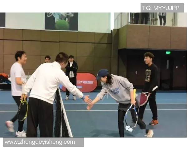 上海网球队团队协作引发热议球员间配合与沟通问题亟待解决