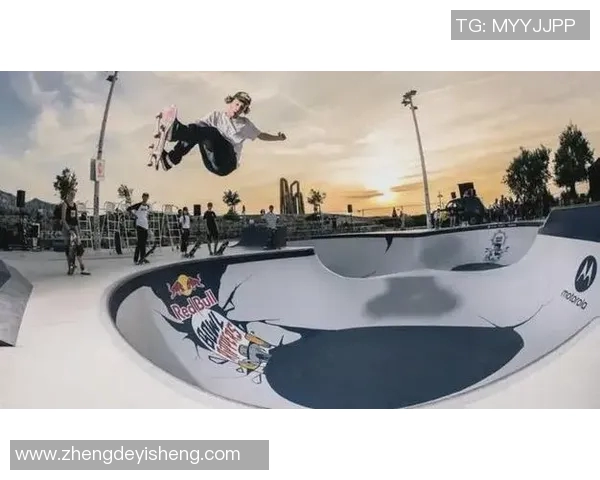 广州滑板队在世界攀岩锦标赛中的默契配合与精彩表现分析 广州滑板队在世界攀岩锦标赛中的默契配合与精彩表现分析